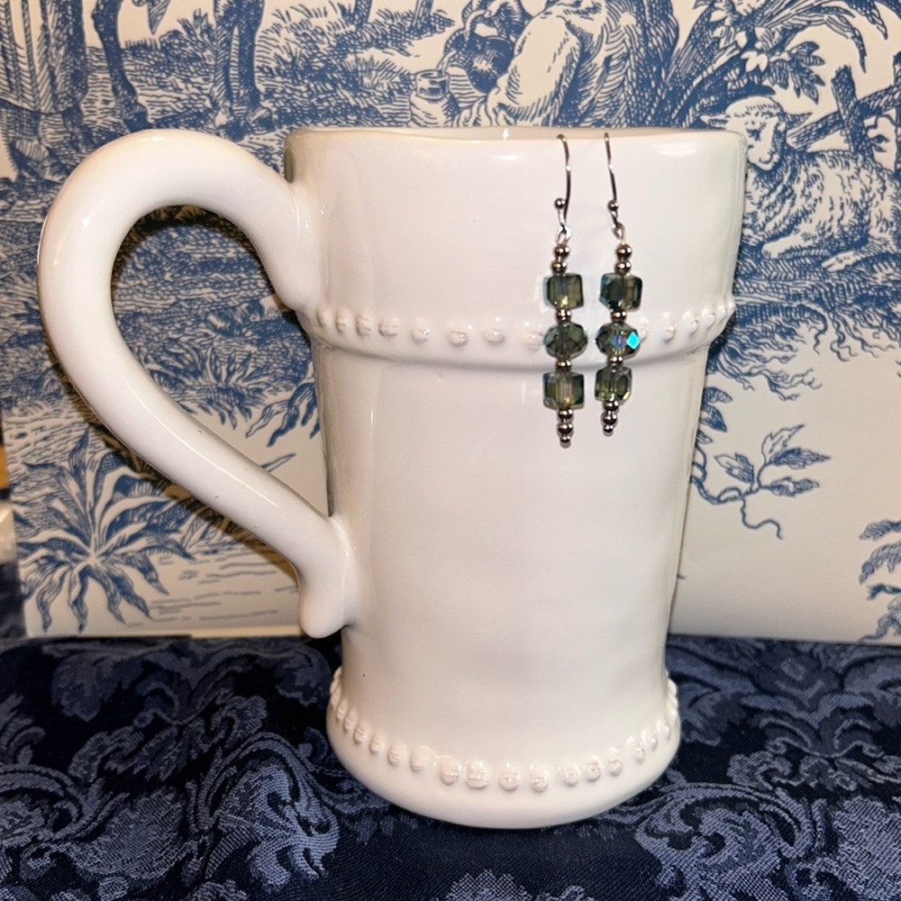 Handmade 💚Aqua Green Faceted Rondelle Earrings - Picture 2 of 6